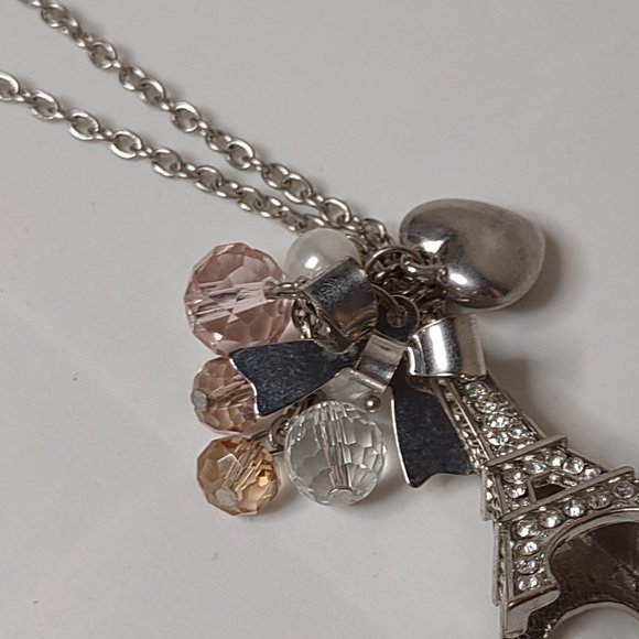 Long 32 Inch Necklace With Eiffel Tower, Plastic Beads, Heart, And Bow - Picture 4 of 10